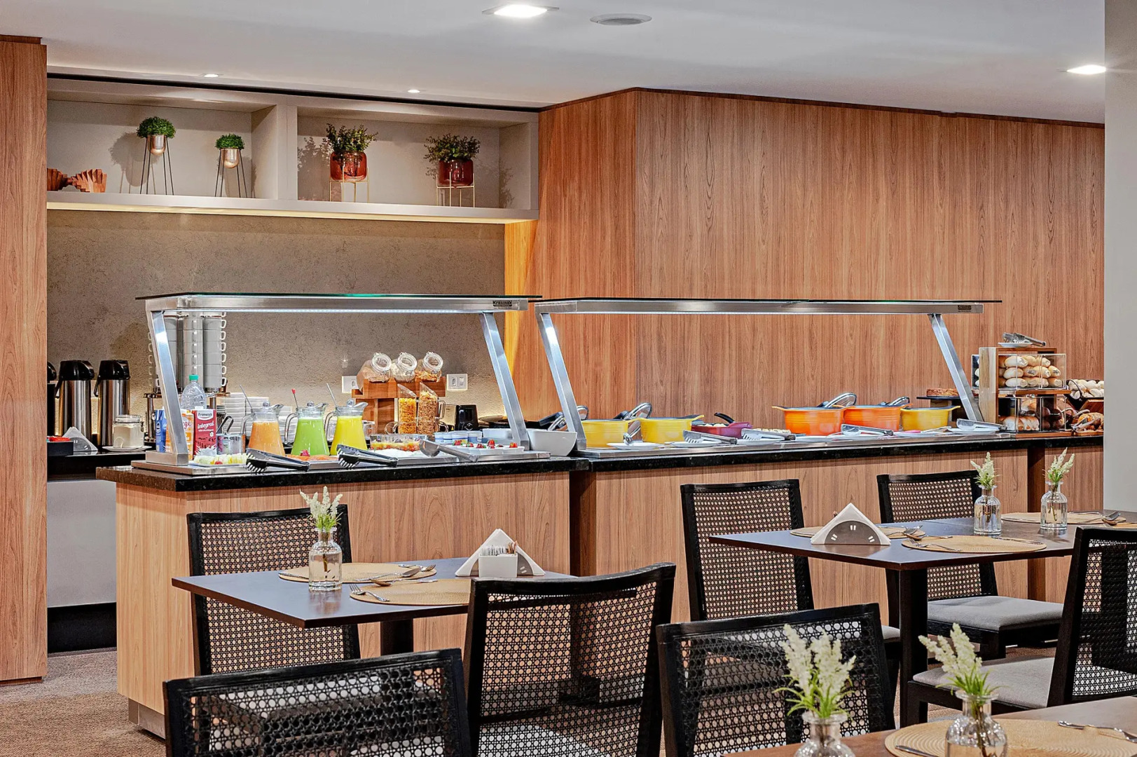 SLAVIERO Curitiba Aeroporto