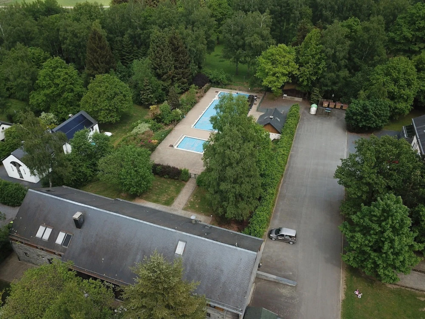 Tidy holiday home with a terrace located in the Ourthedal