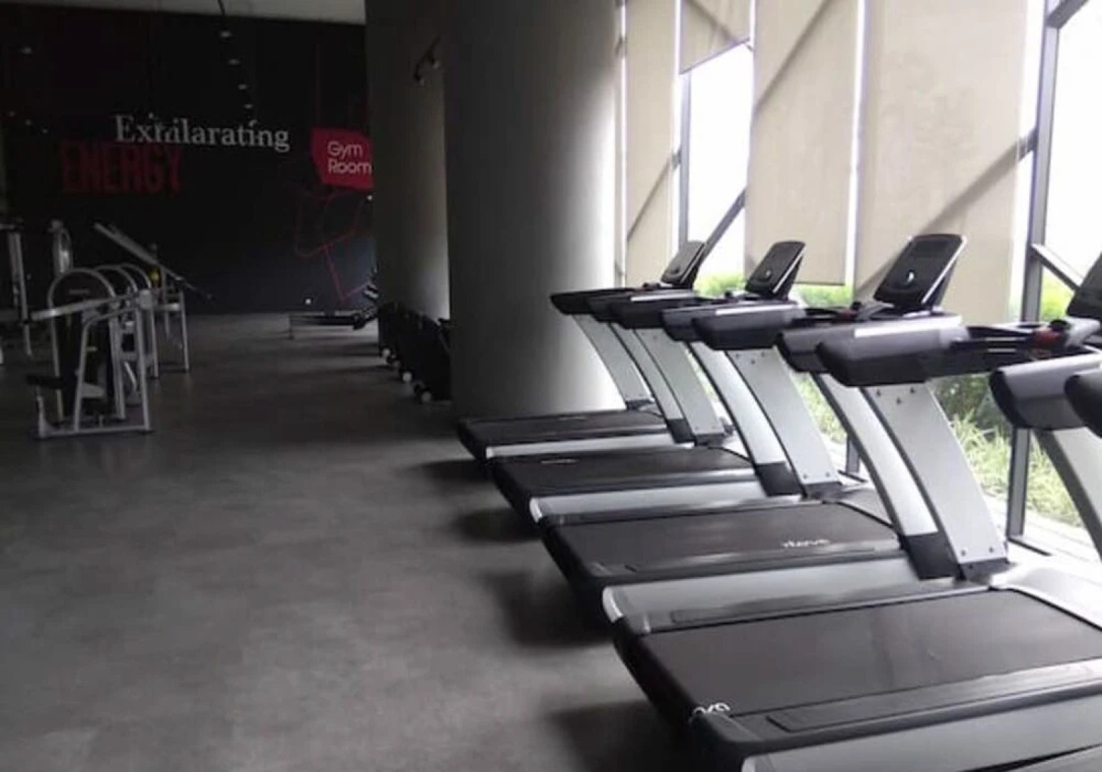 M Premium Petalz Residence