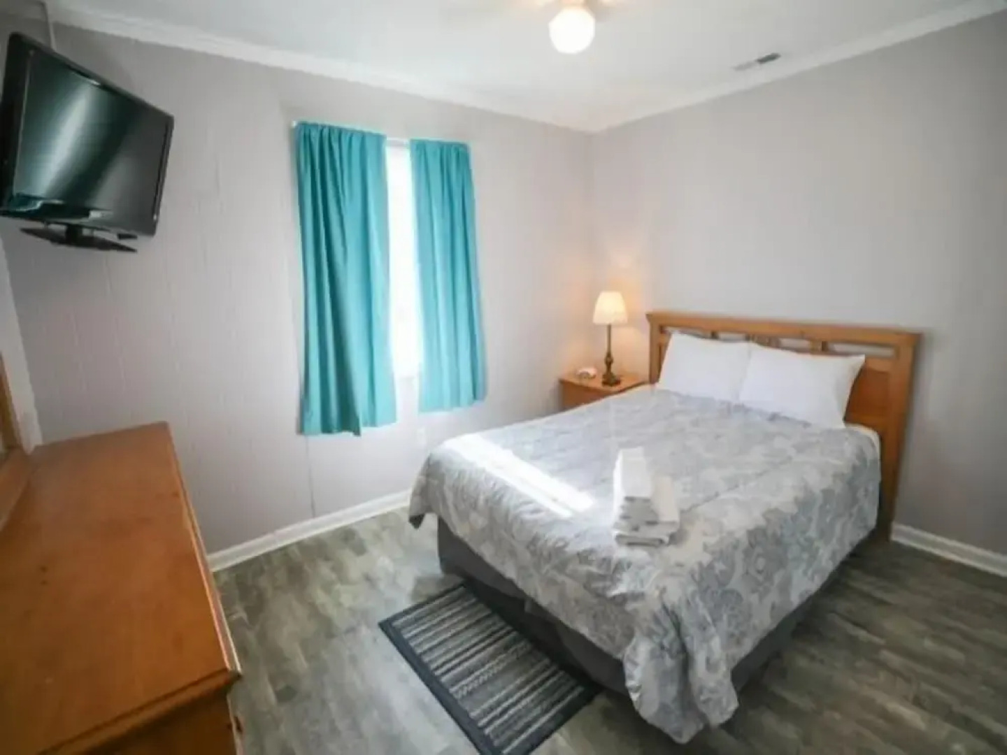 Carolina Ease - The Perfect Condo For An Easy Beach Getaway - Large Deck And Just Steps To The Beach! 3 Bedroom Apts by Redawning