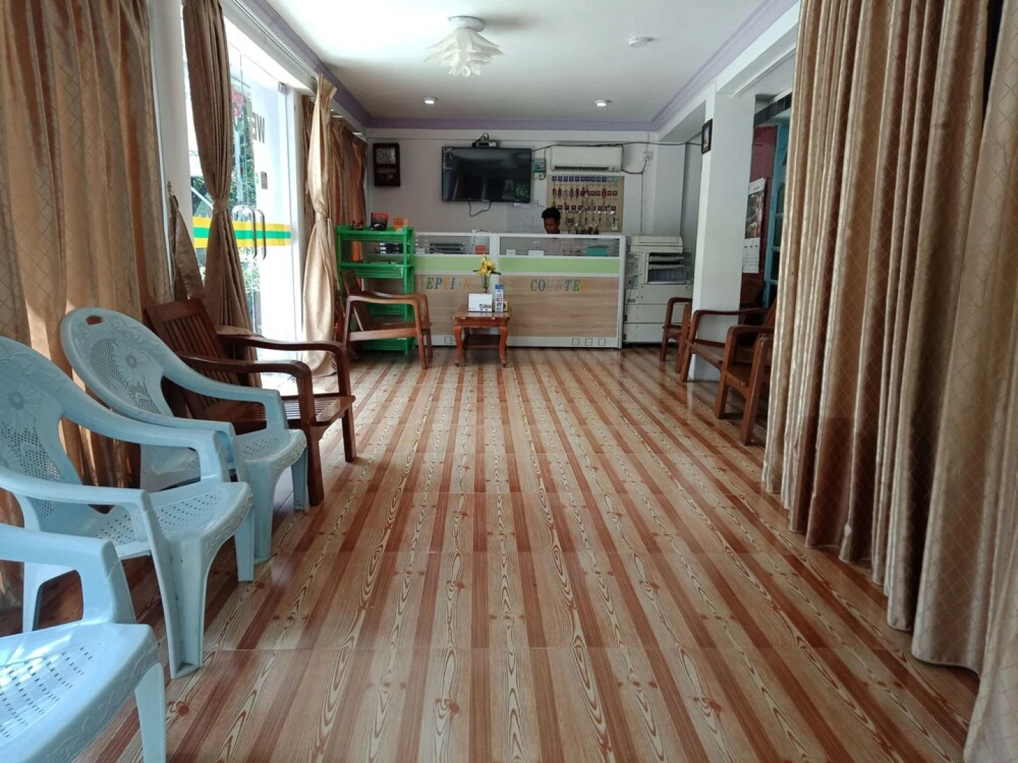 Royal Lin Thar Guest House