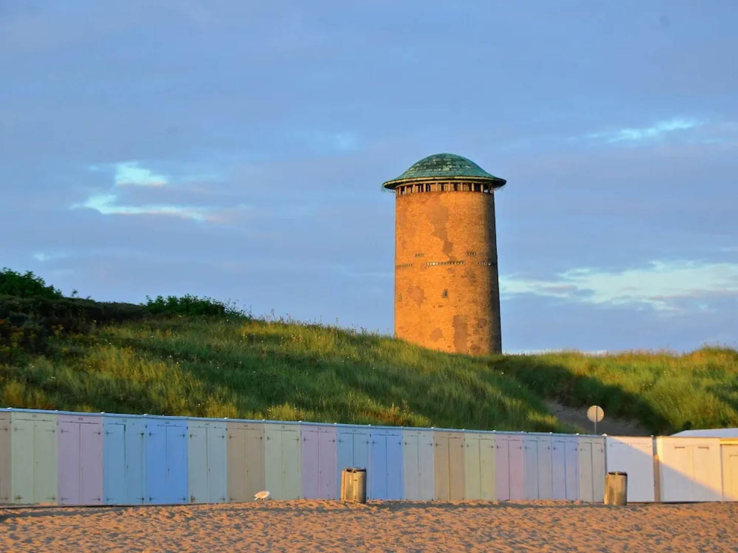 Luxurious Apartment With Sauna And Ac 200 M From The Sea