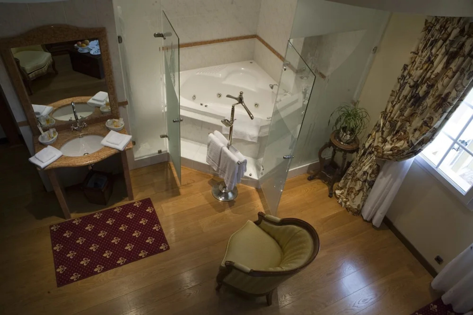 La Grange De Conde Chateaux Et Hotels Collection