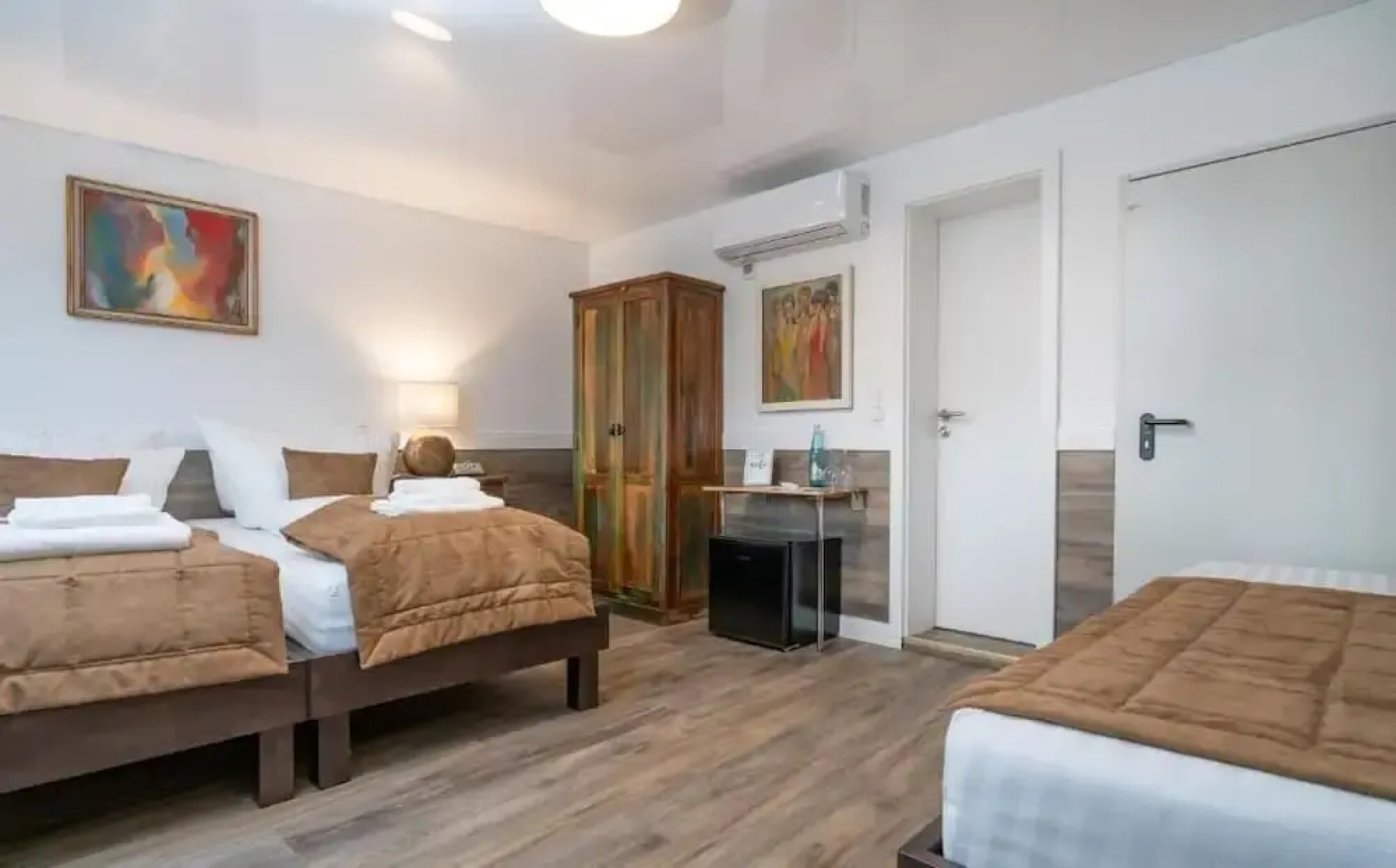 RISA Hotel Village - Engel & Kreuz