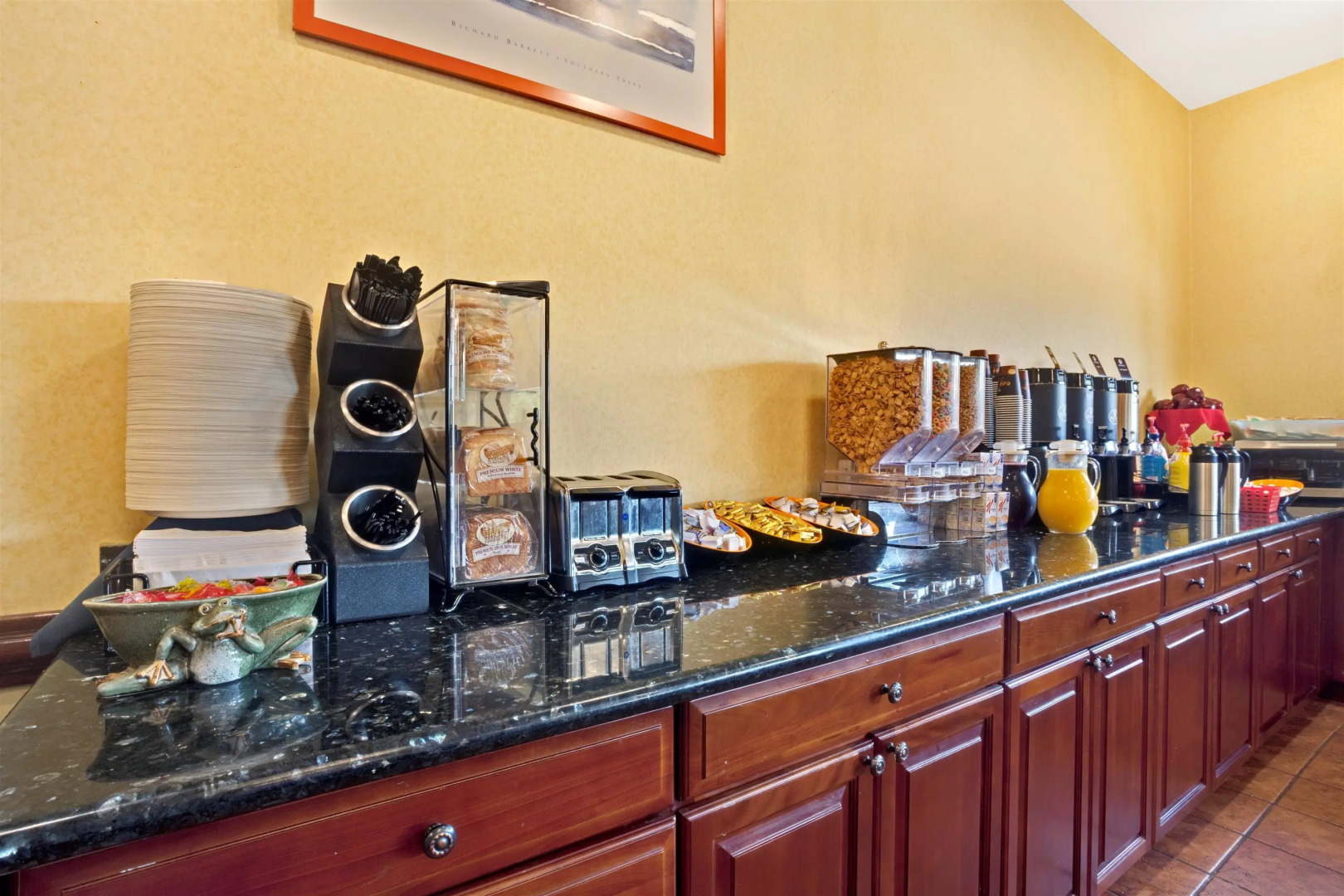 Ramada By Wyndham Tukwila Southcenter