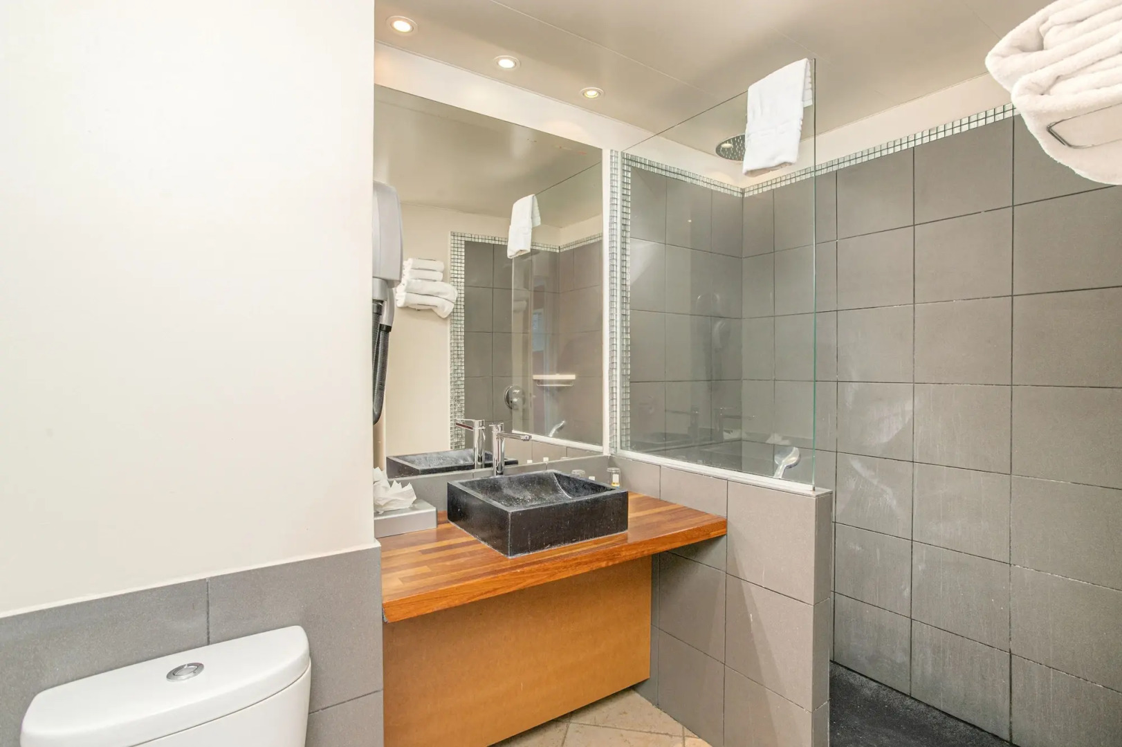 Zenitude Hotel Residences Le Salako