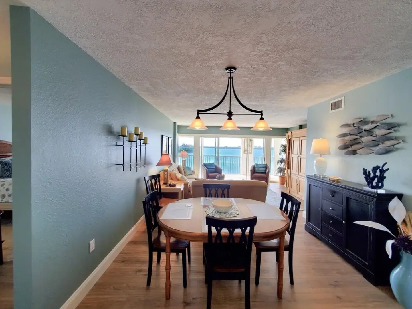 Alan's Hickory Bay West Condo