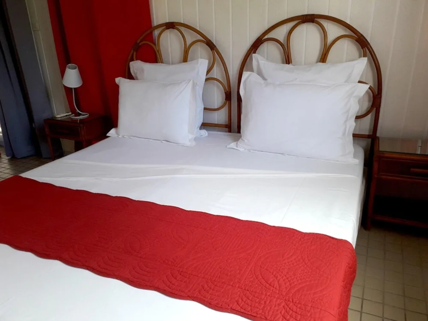 Bungalow With 2 Bedrooms in Bouillante, With Furnished Terrace and Wif