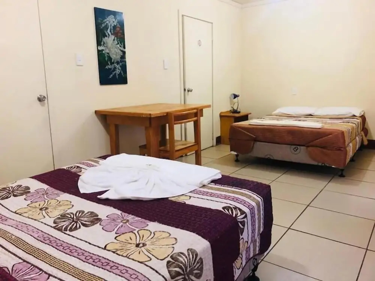 Transit Motel - Hostel