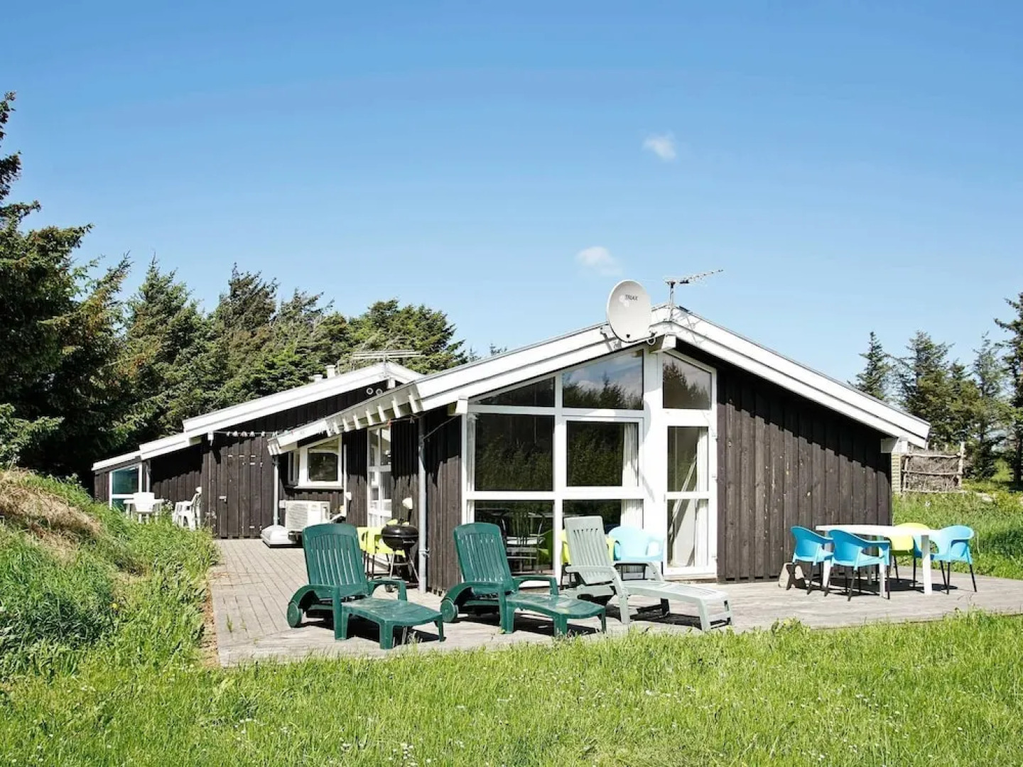 Luxurious Holiday Home in Lokken With Swimming Pool