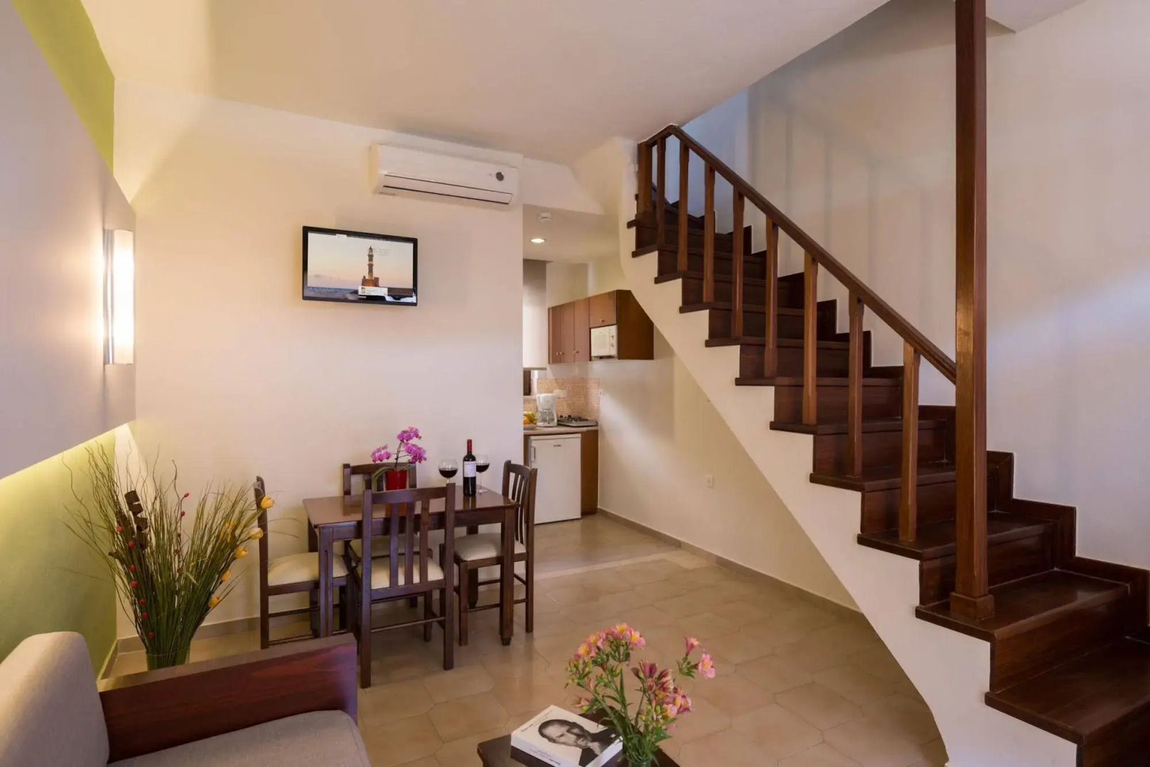 Oscar Suites & Village