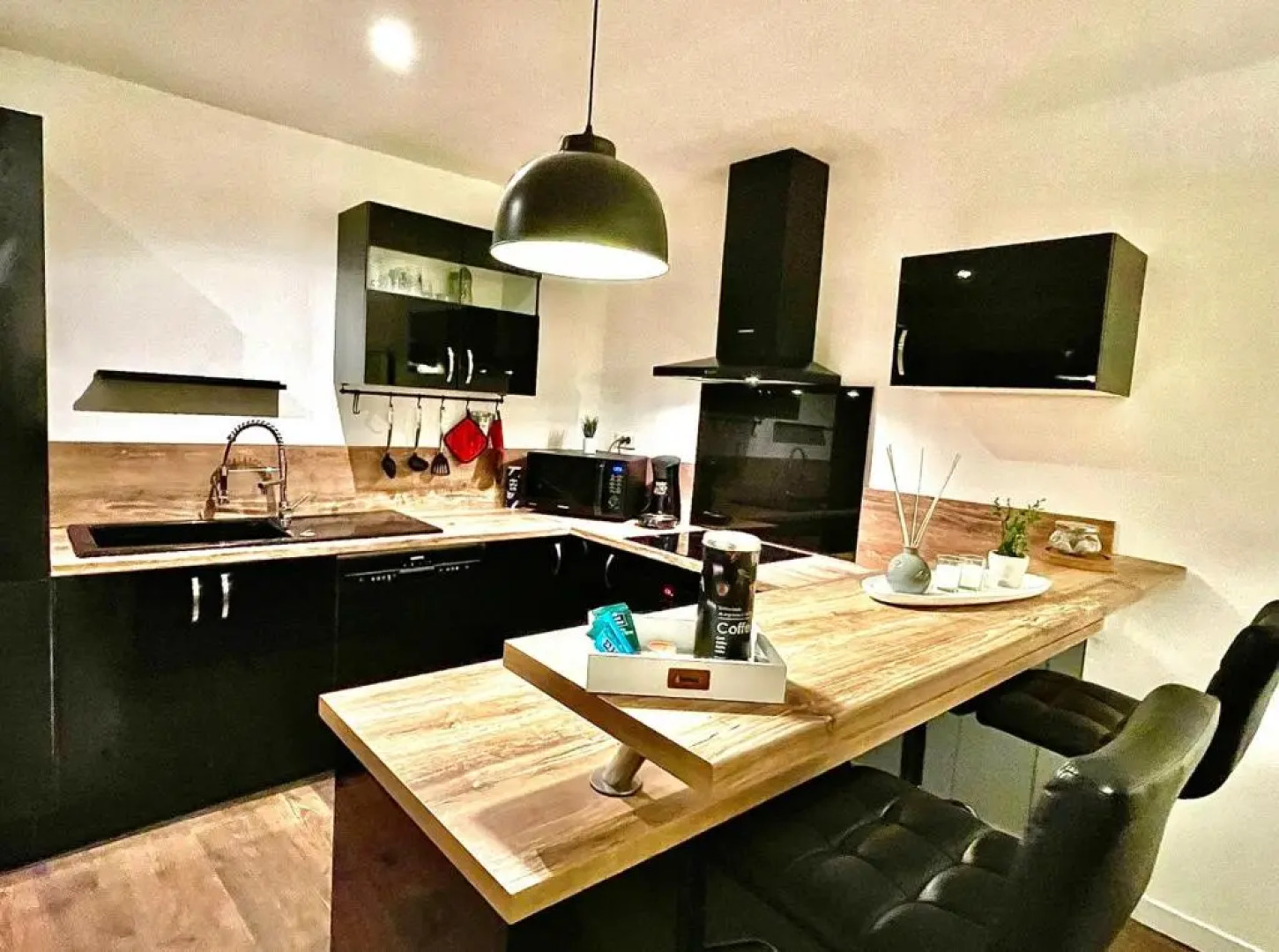 *Fontaine Moussue*Hyper Centre*T2 Standing*