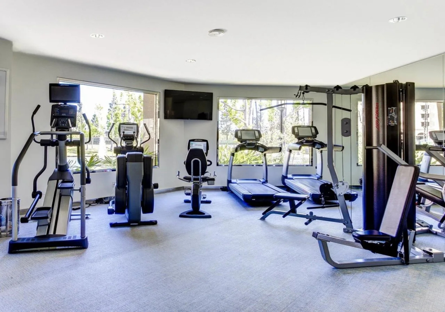 Avenue of the Arts Costa Mesa, a Tribute Portfolio Hotel