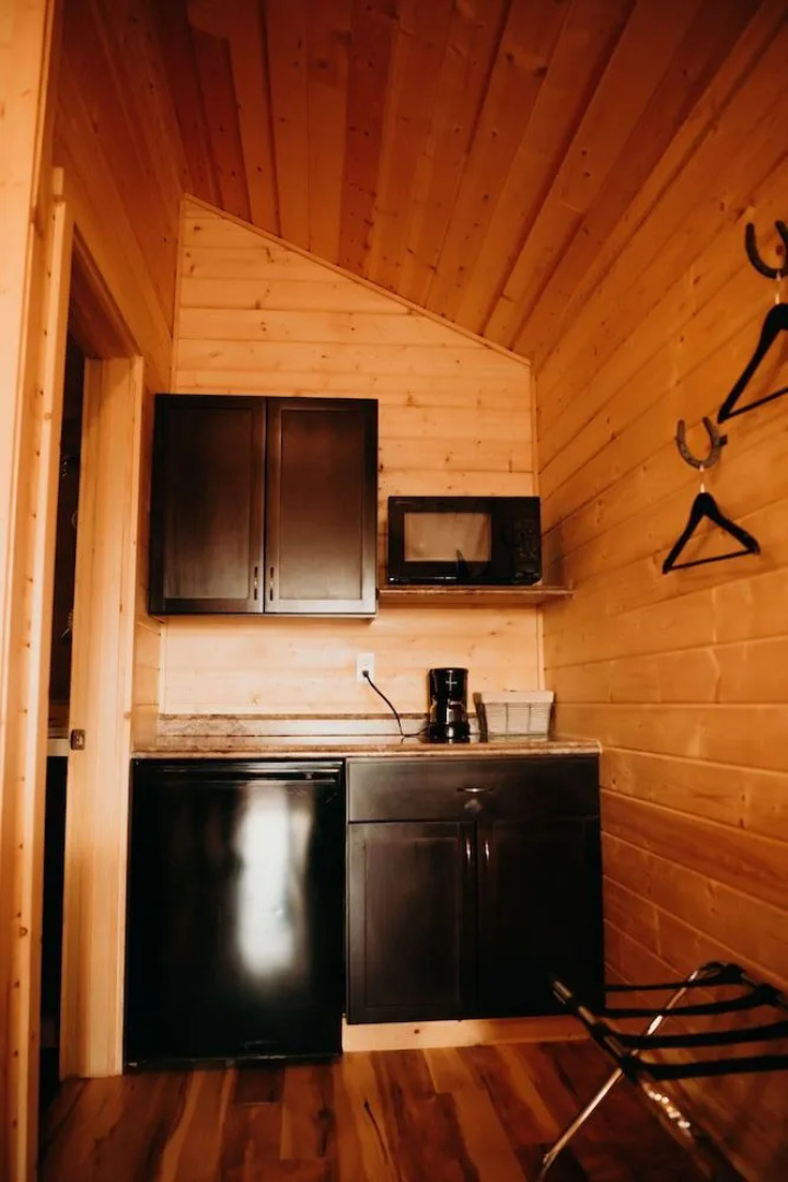 Dukes Slickrock Campground & RV Park