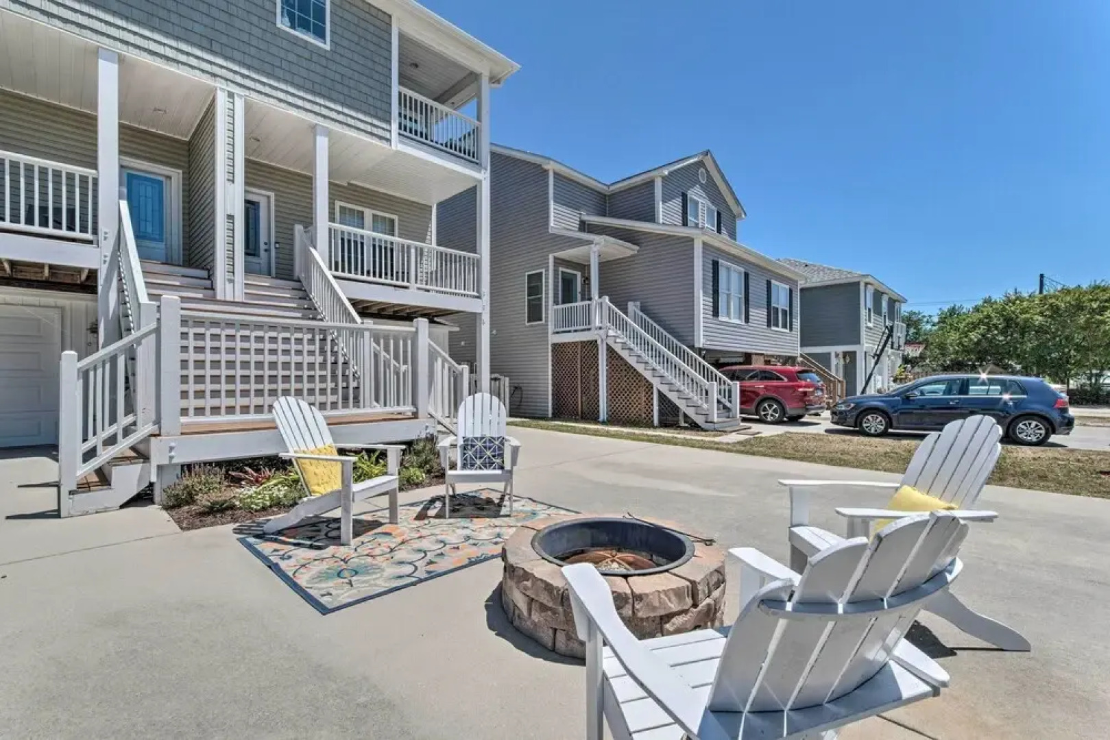 Convenient Kure Beach Townhome w/ Fire Pit!