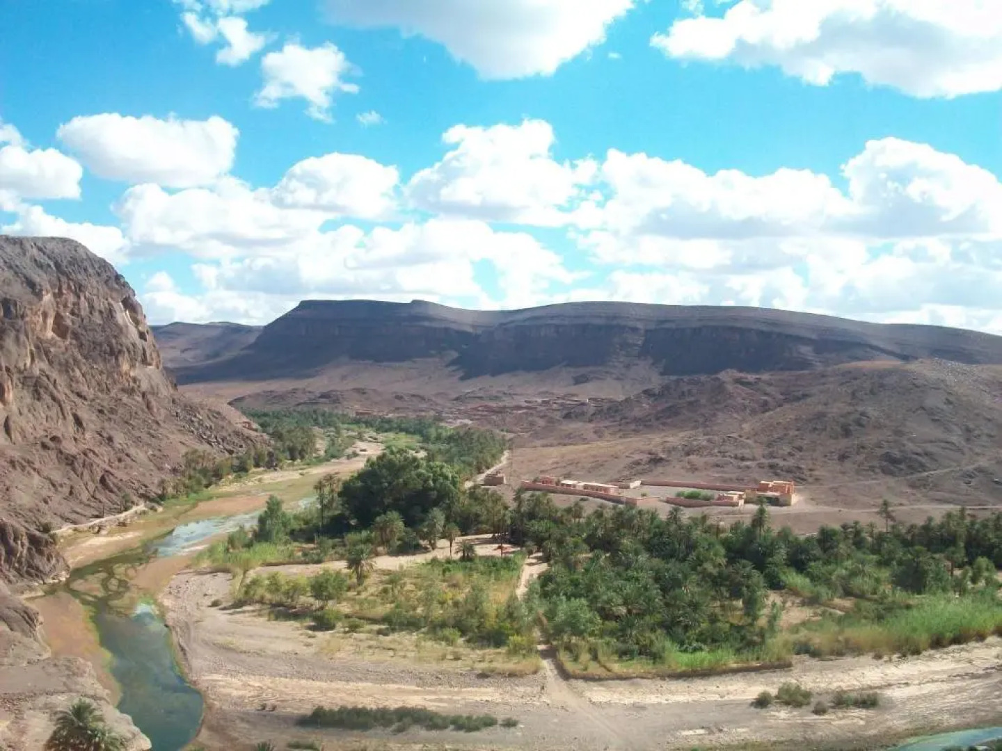 Tissili Auberge Restaurant Oasis de Fint