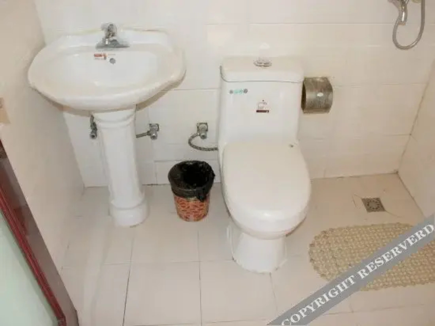 Yiju Garden Hotel (Lianyungang Yanhe Alley)