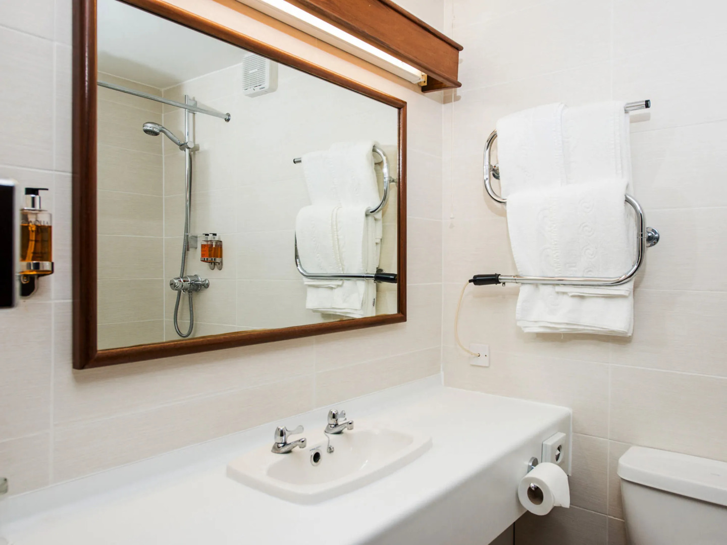 Peartree Lodge Waterside