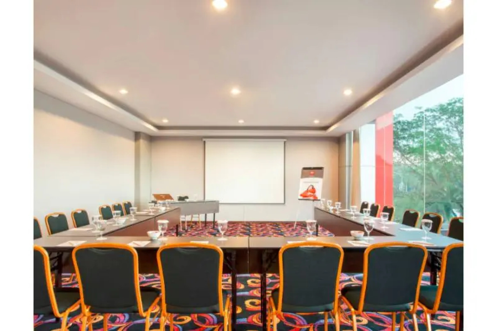 ibis Pontianak City Center