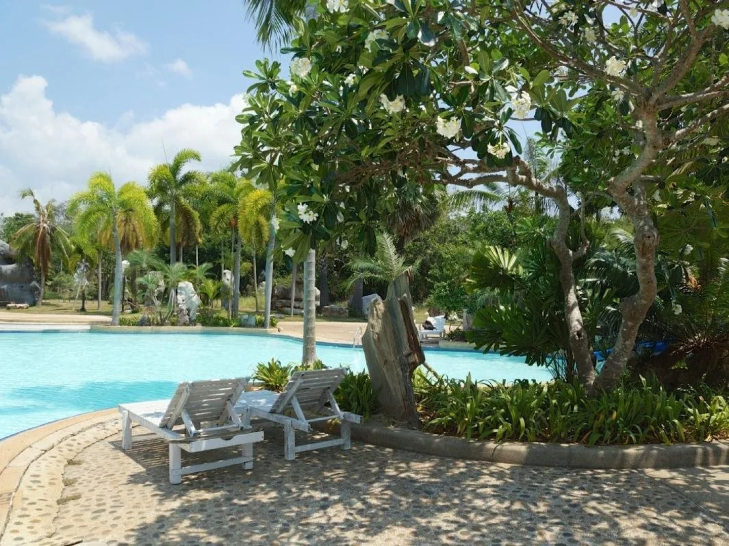 Rayong Rental Pool Villas