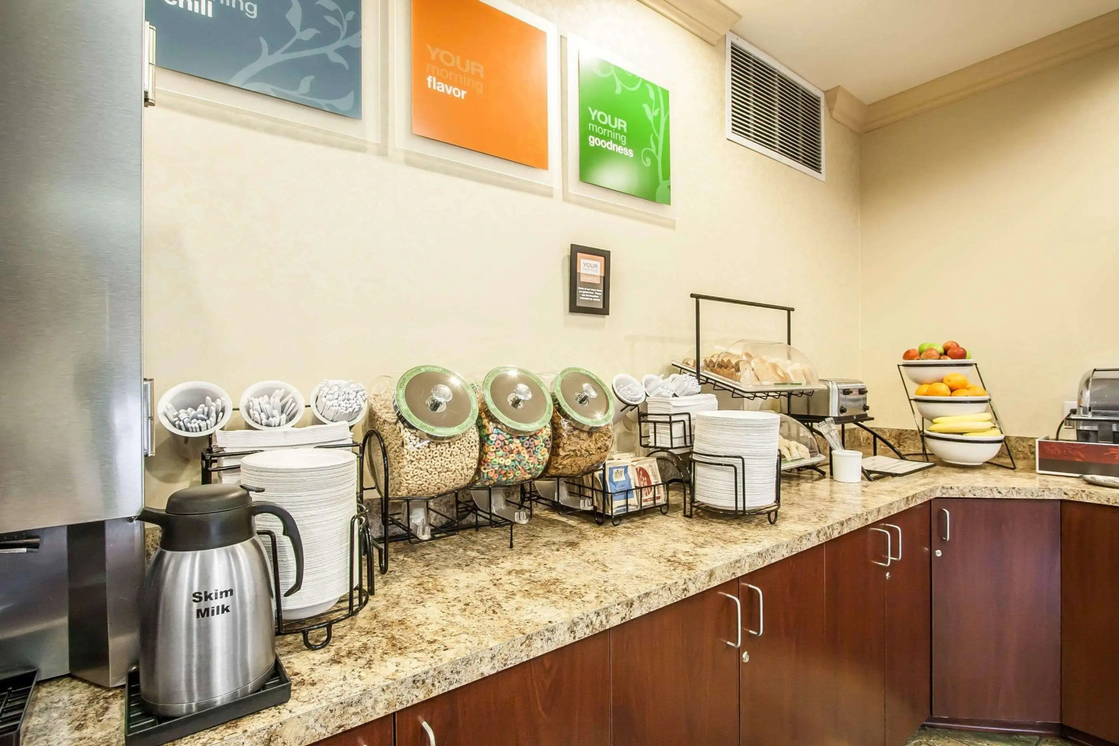 Comfort Inn & Suites McMinnville Wine Country
