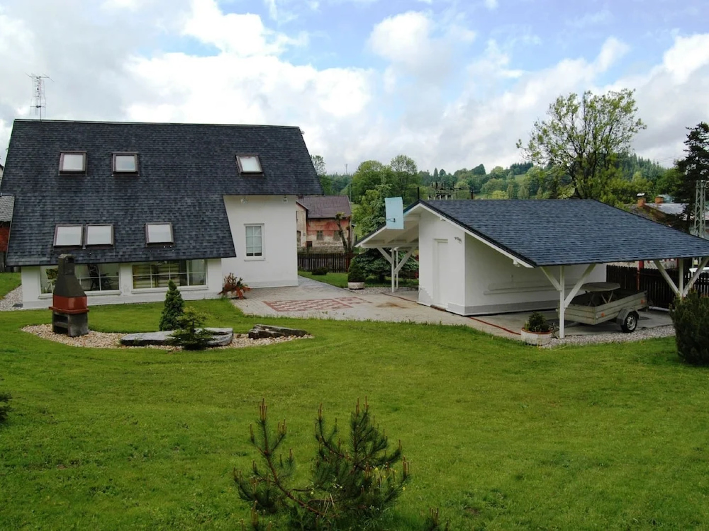 Serene Holiday Home With Private Garden, Whirlpool, Terrace