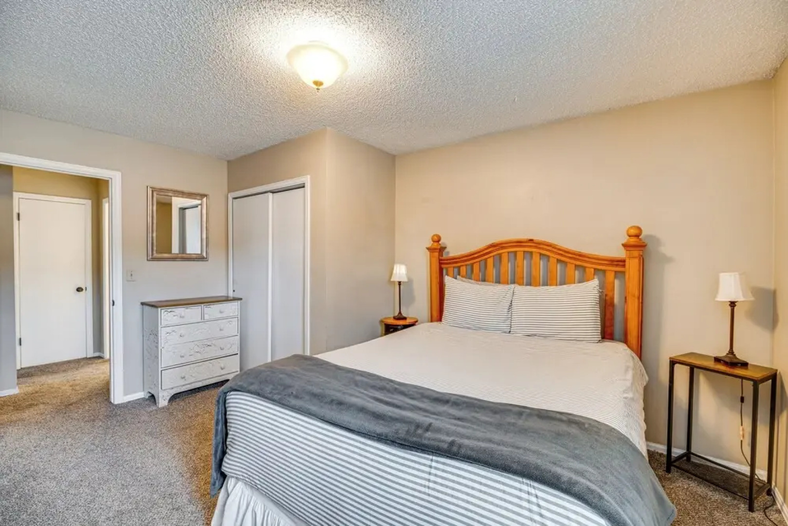 Manitou Springs Escape w/ A/C & Private Deck!