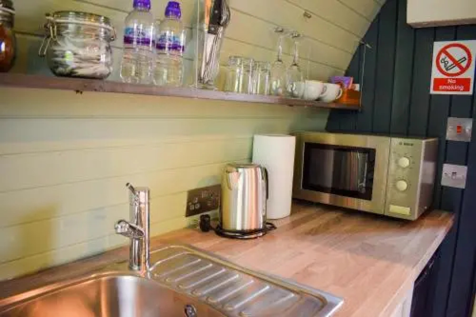 Inchree Rooms & Chalets