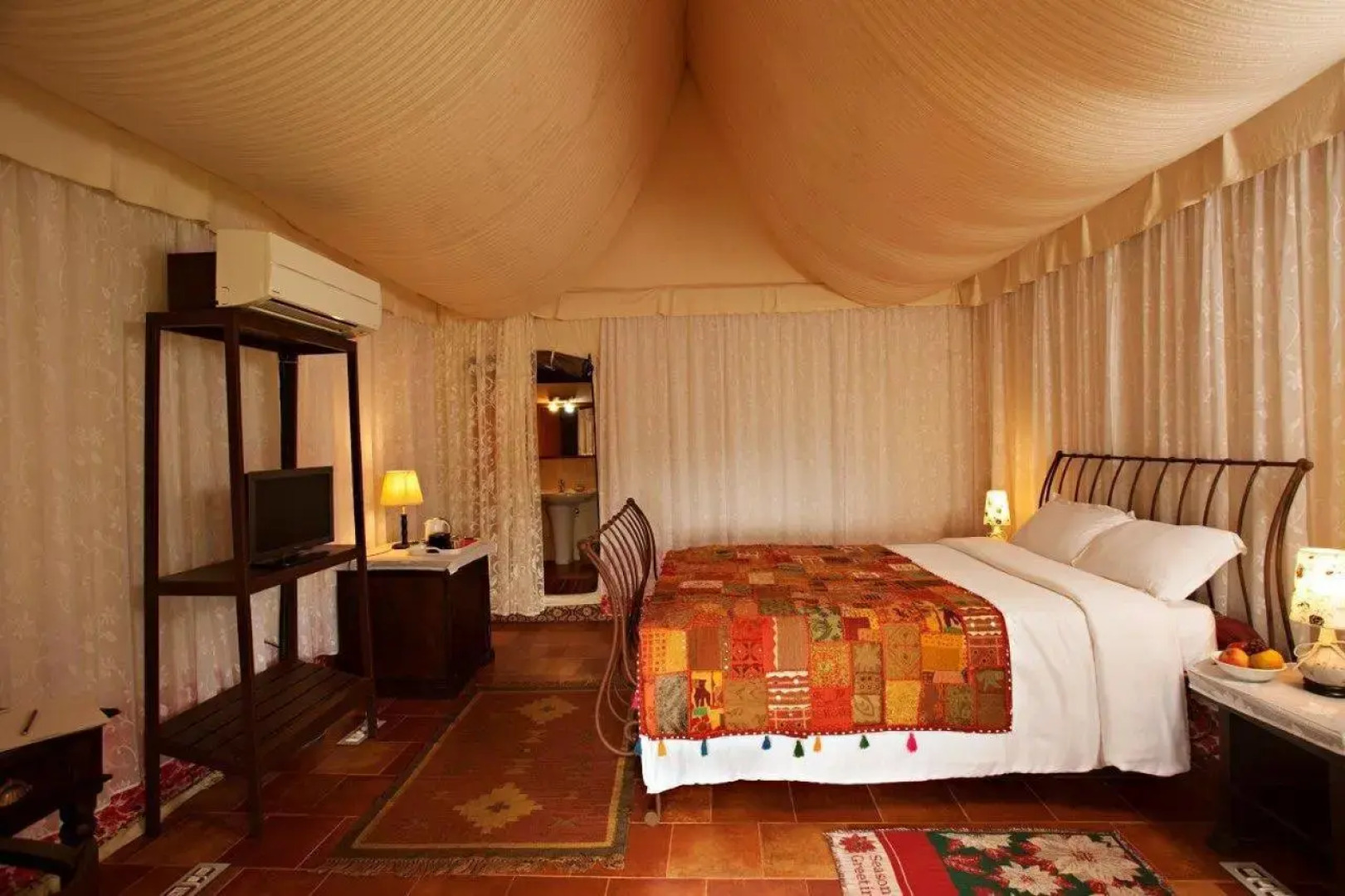 Grassroots Wayanad, Valley-view Tents