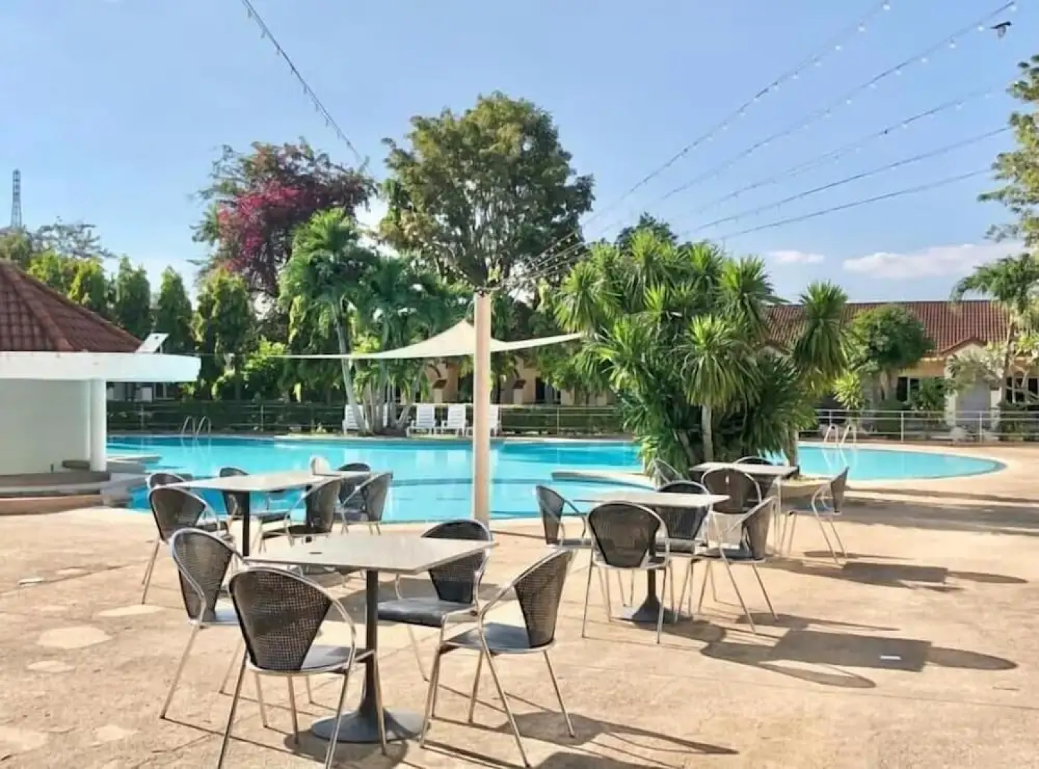 Lopburi Inn