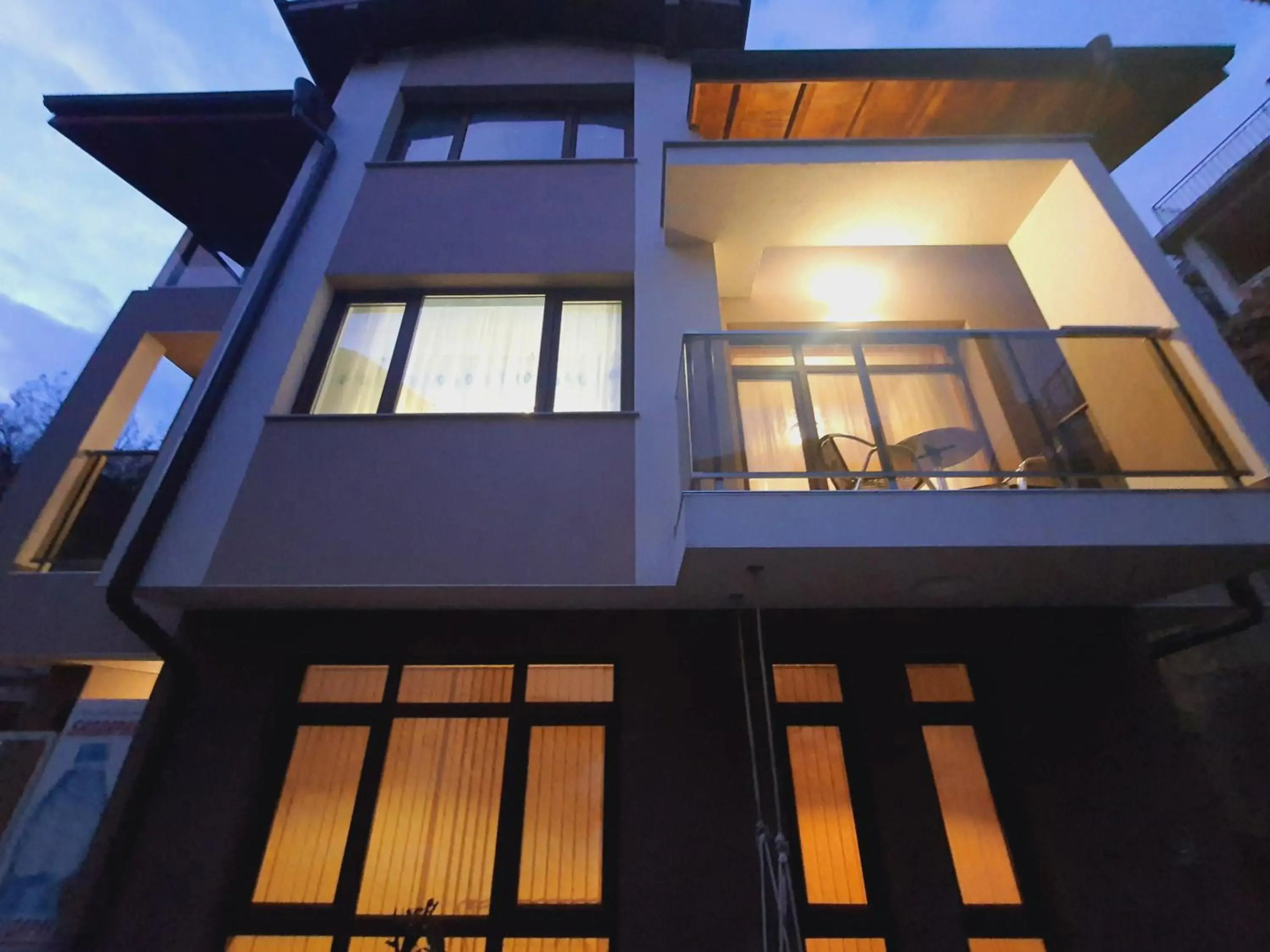 Апартамент Никола