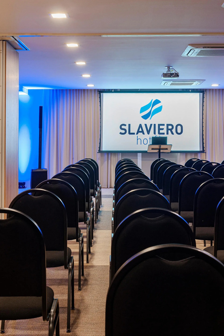SLAVIERO Curitiba Aeroporto