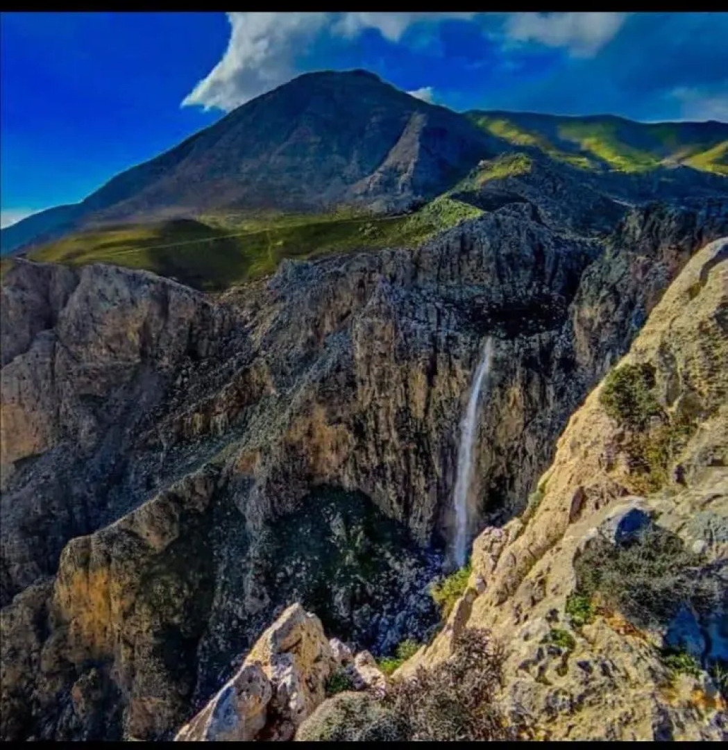 Wooden House at the Mountain-private