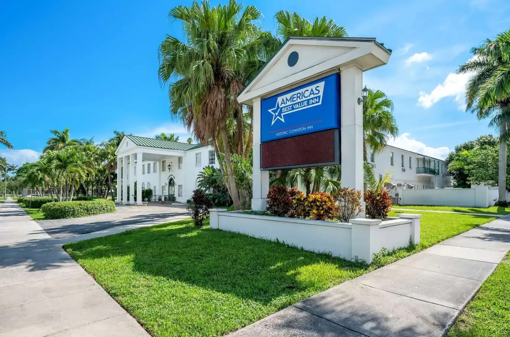 Americas Best Value Inn Historic Clewiston Inn