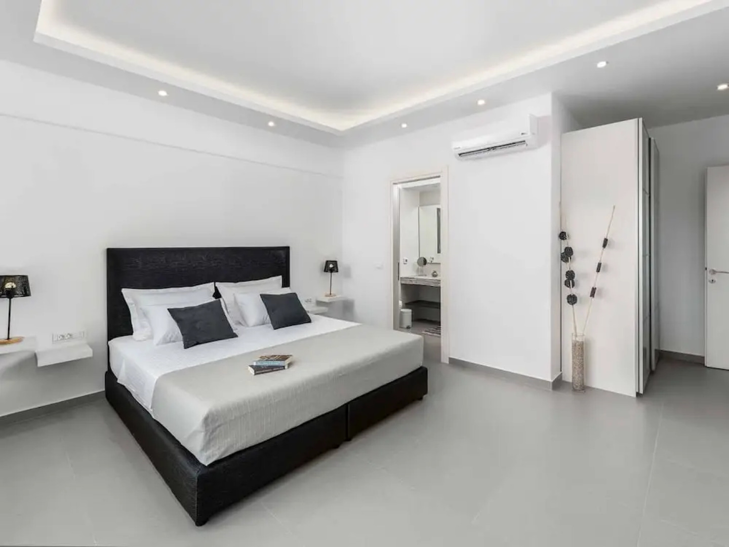 Villa Summer Light-a Beautiful Modern Villa Just Completed in the Summer of 2018