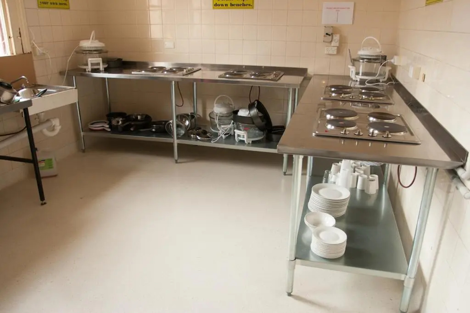 The Backpackers Imperial Hotel - Hostel