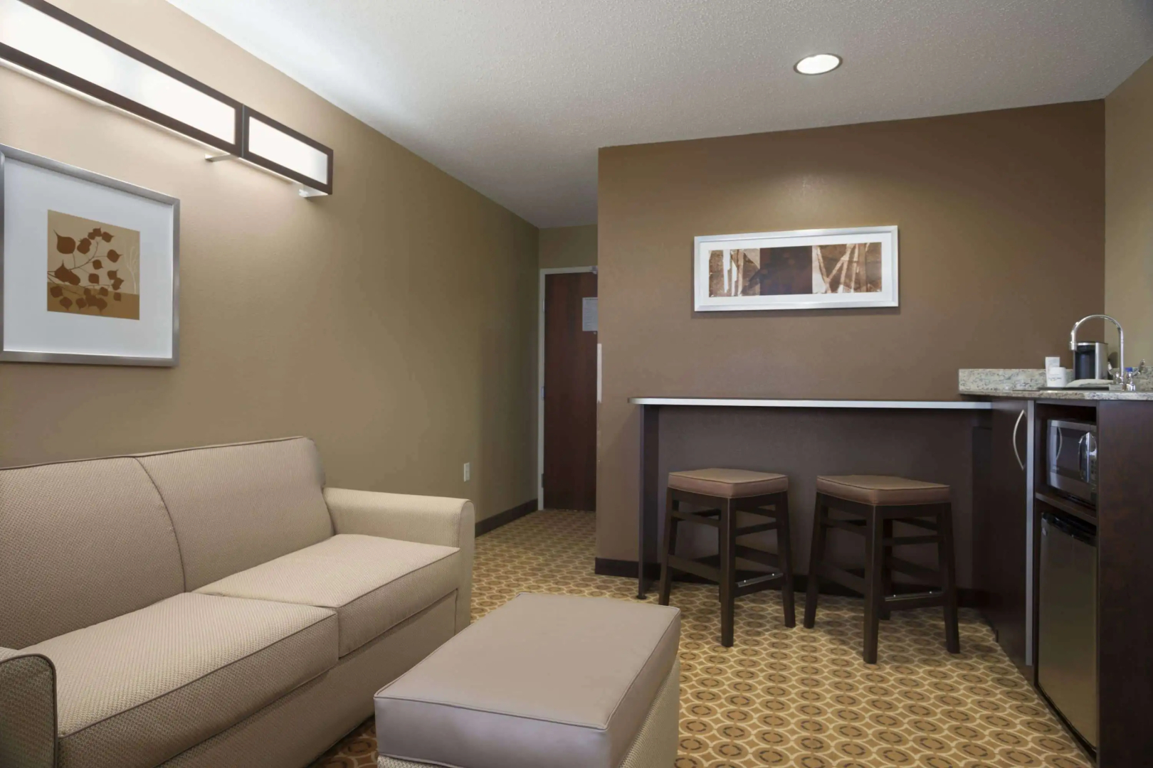 Sonesta Essential Fairmont
