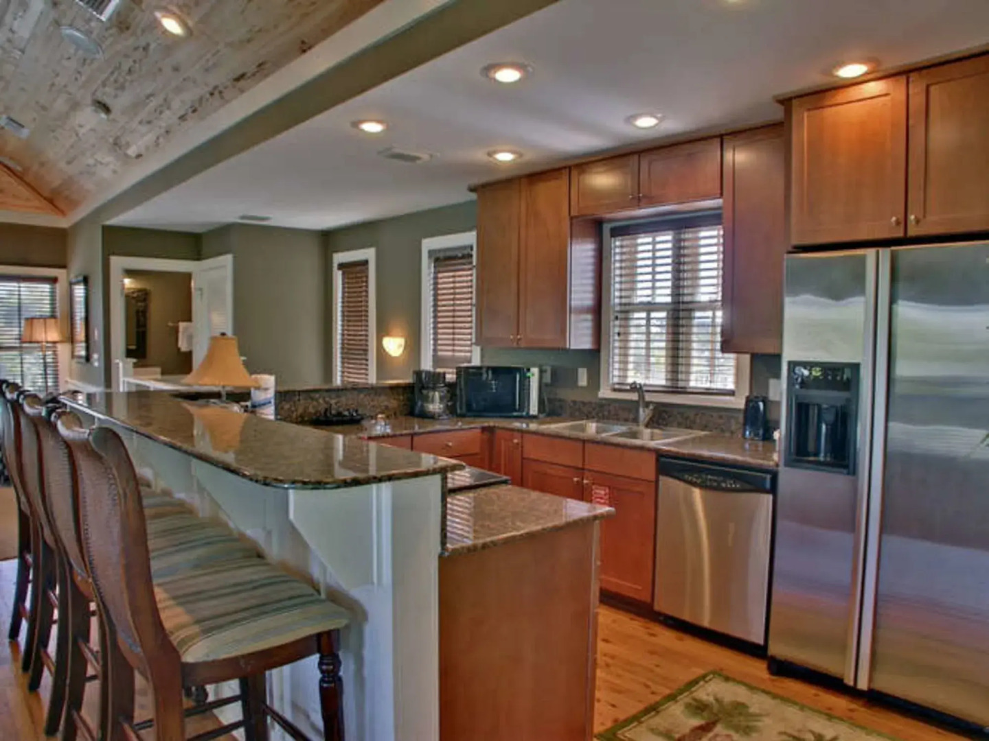 VM 4150 by RedAwning