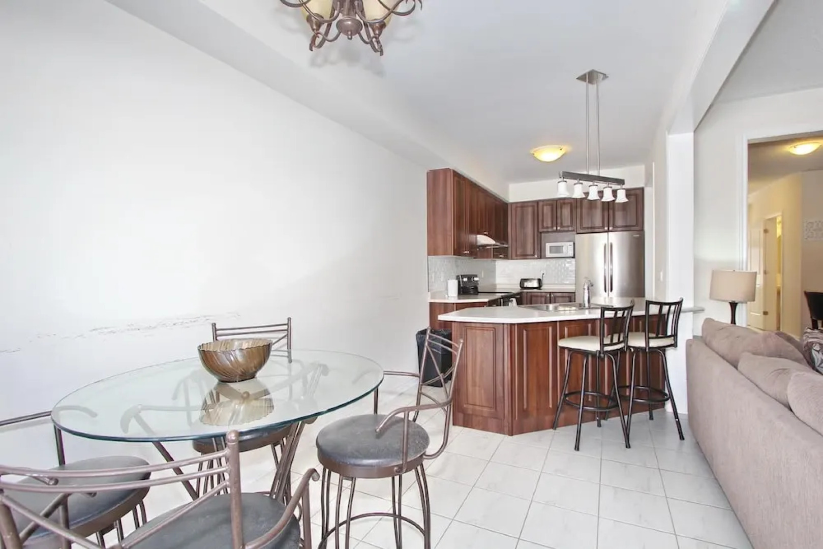 Executive Suite at Brampton House