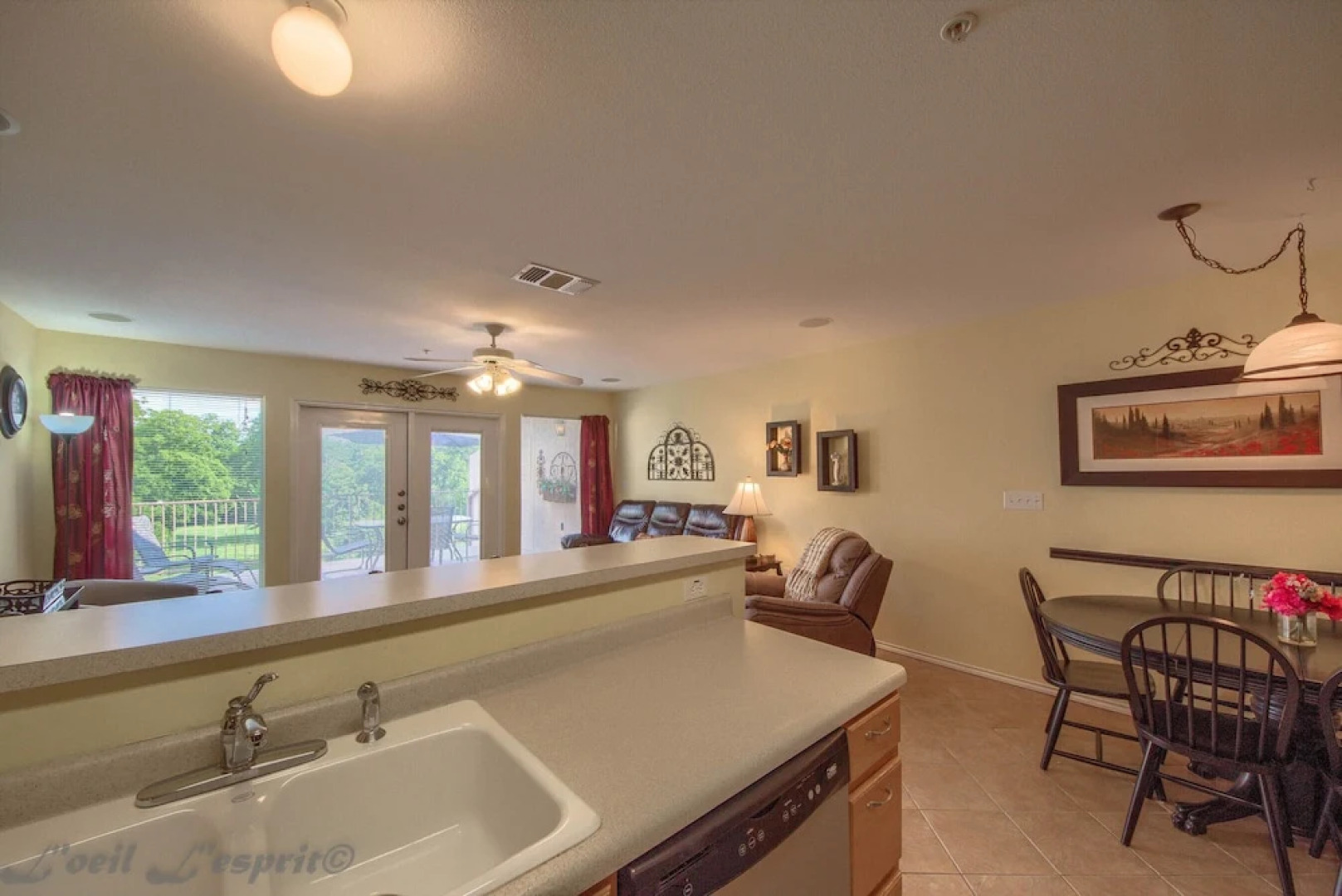 River Vista Ww G302 2 Bedroom Condo by RedAwning