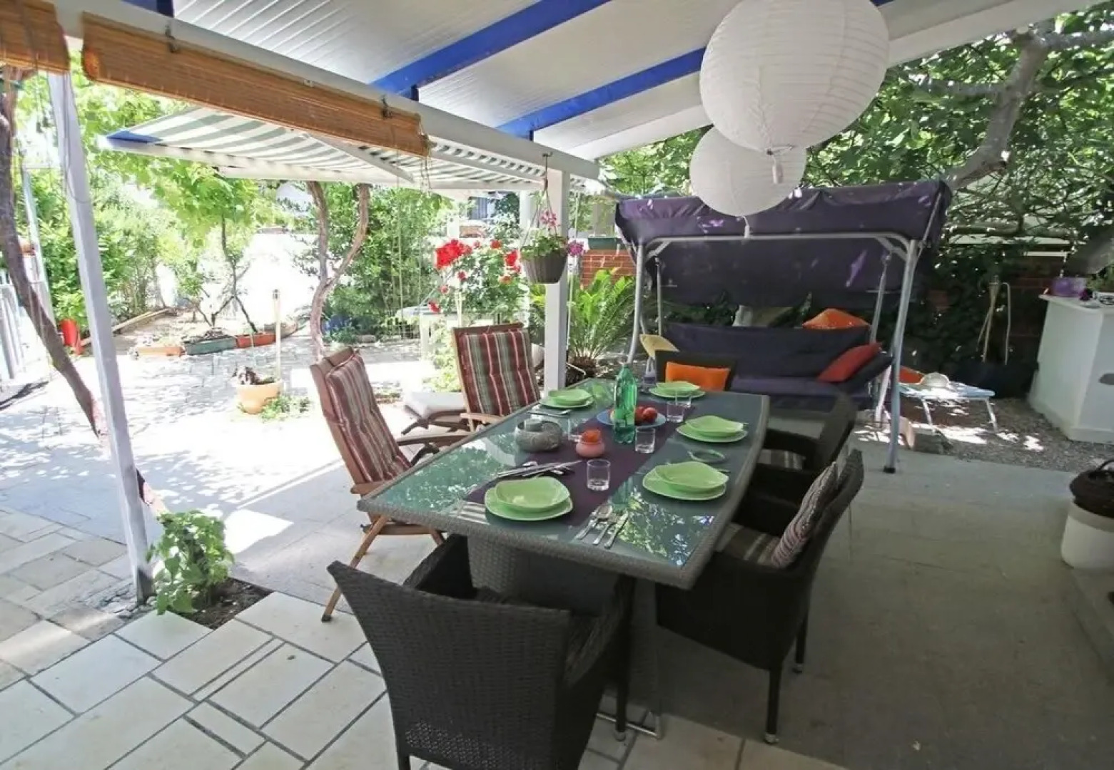 Zeljko - With Nice Garden - H