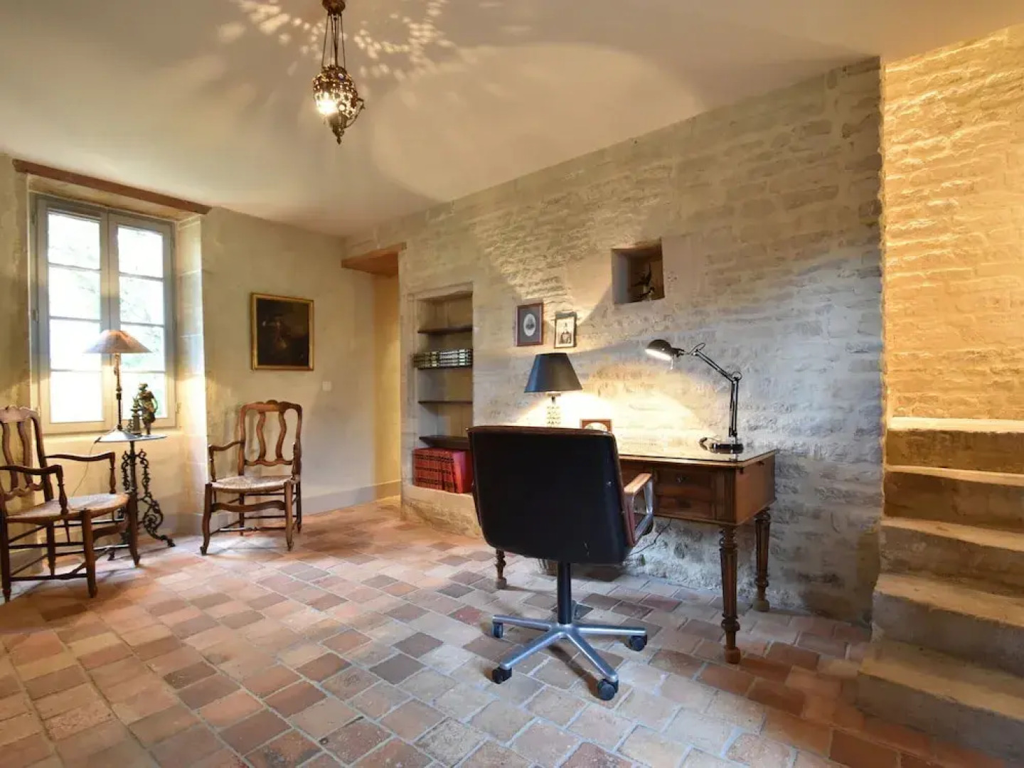 Luxurious Mansion in Castle Grounds in Lantheuil