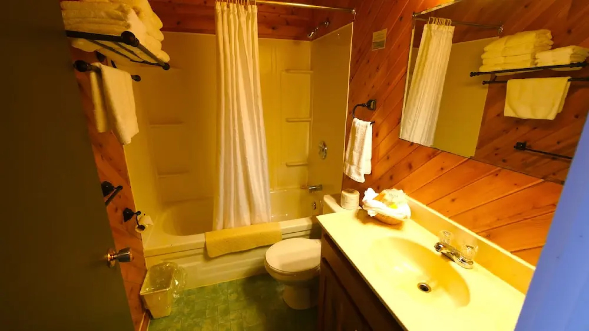 Pictou Lodge Beachfront Resort