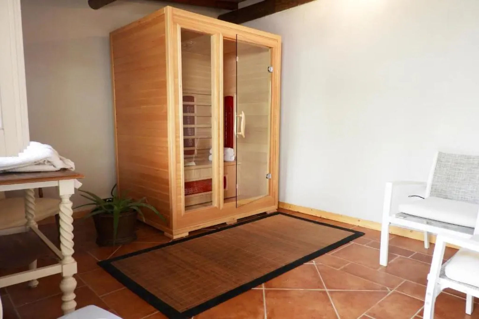 Casa Ortomaggiore With Pool & Sauna