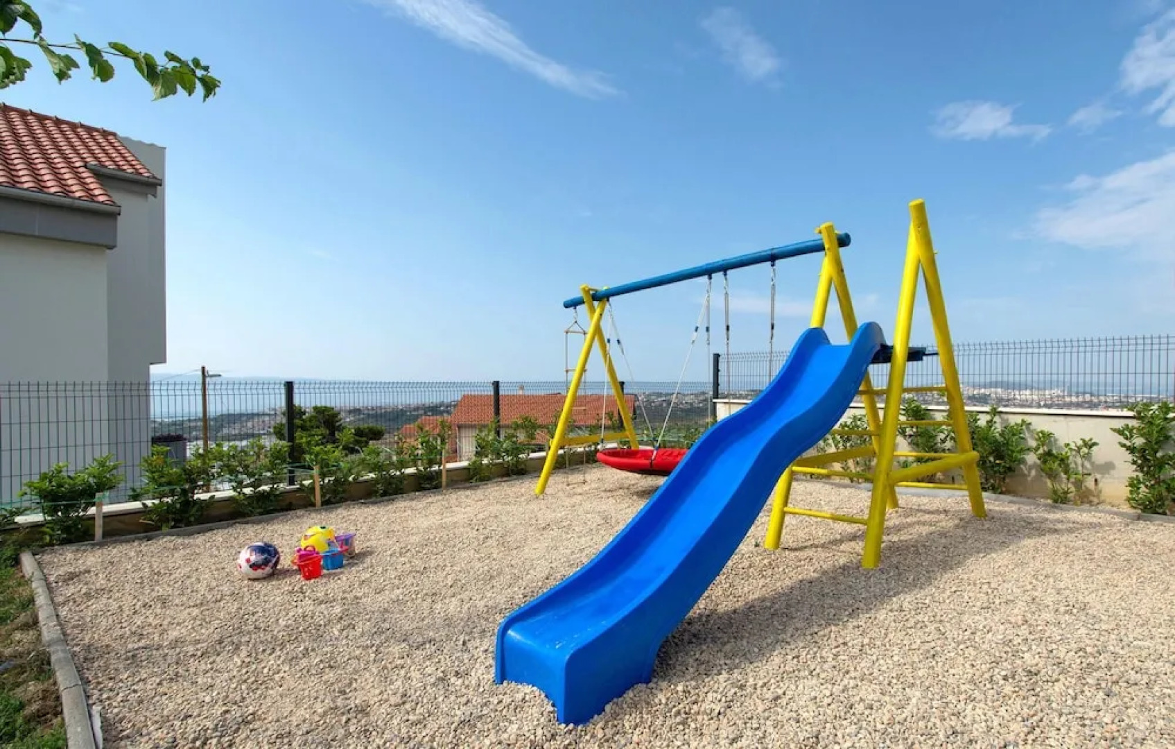 Beautiful Home in Kucine With 4 Bedrooms, Wifi and Outdoor Swimming Pool