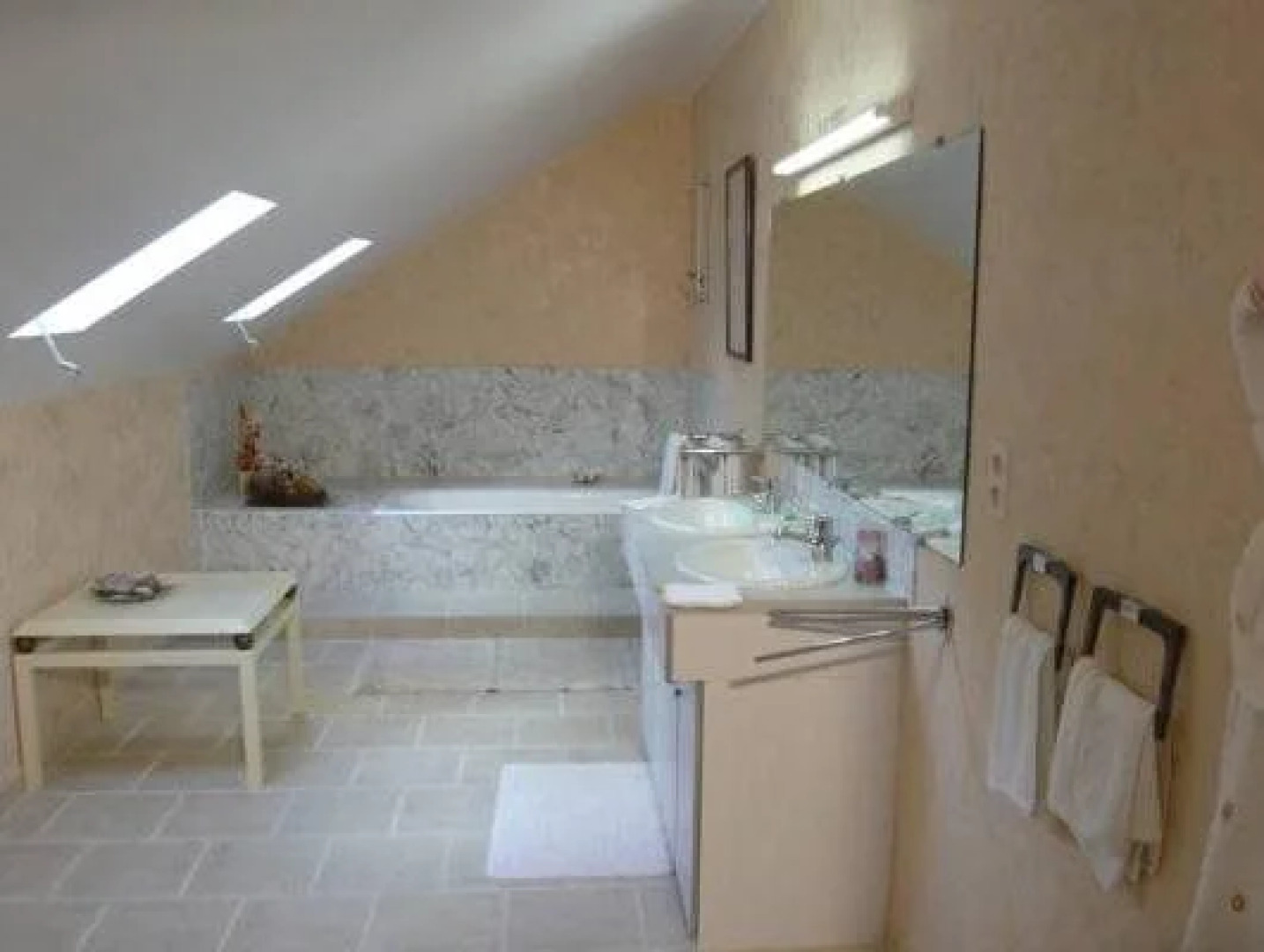 Chateau du Bois Glaume Hotel