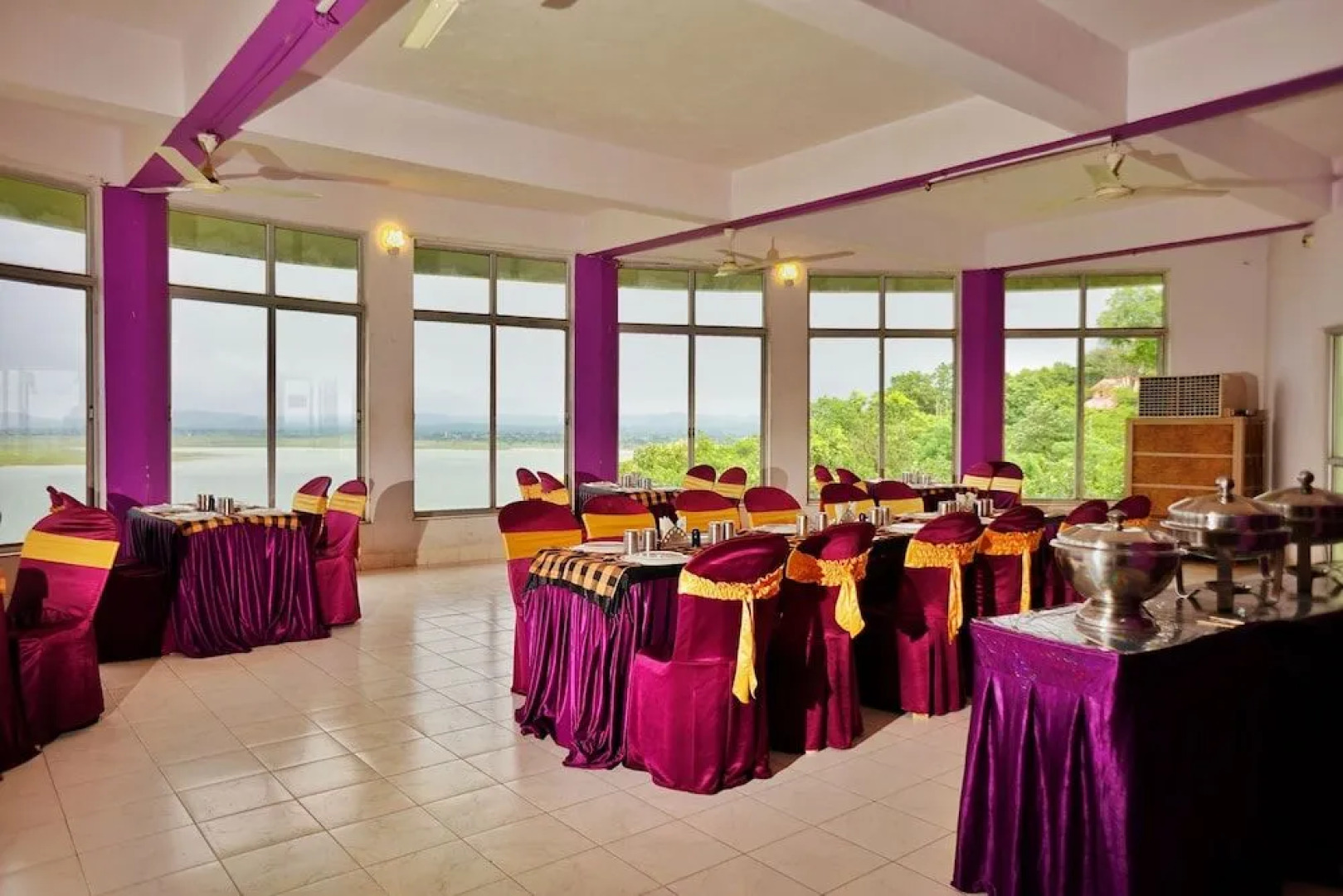 The Greenland Resort & Villa's