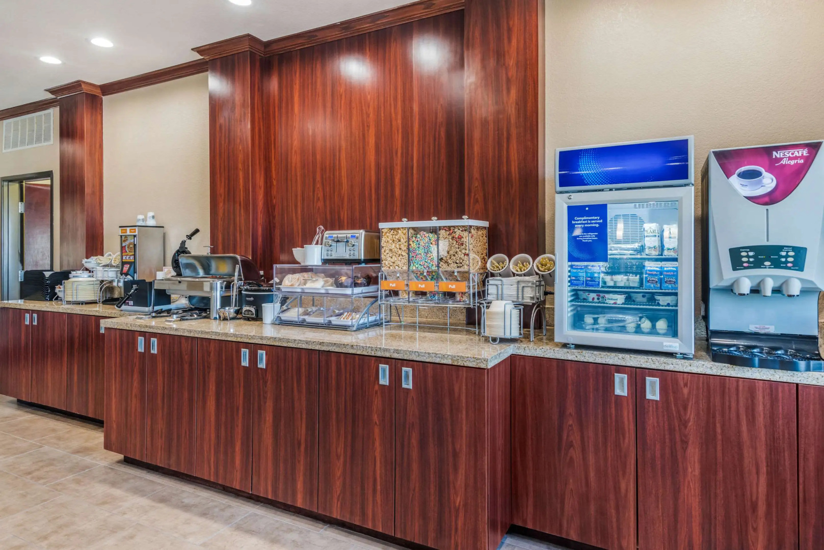 Comfort Inn & Suites