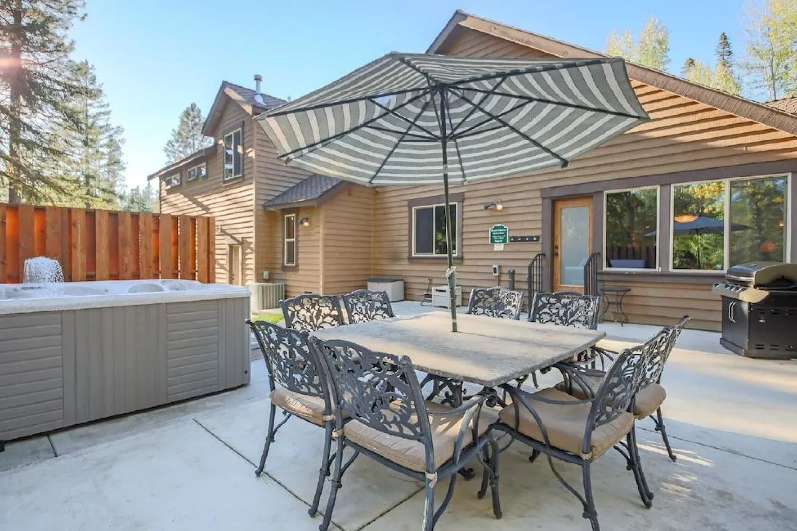 Evergreen Mountain Lodge