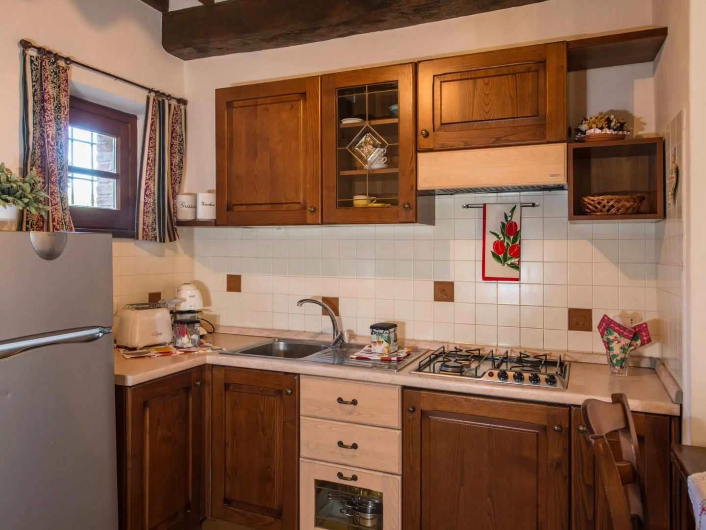 Scenic Farmhouse With Pool